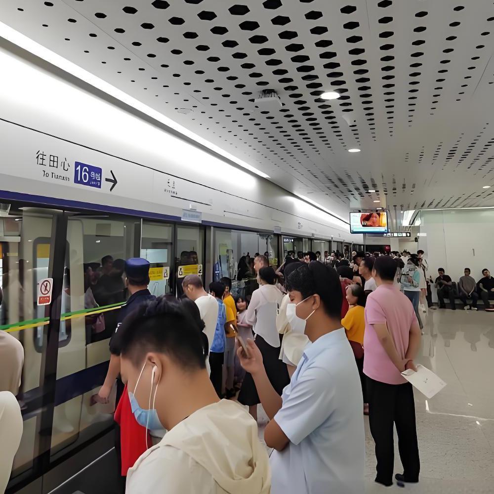 Shenzhen Metro introduces our air purification device to help the city's green travel